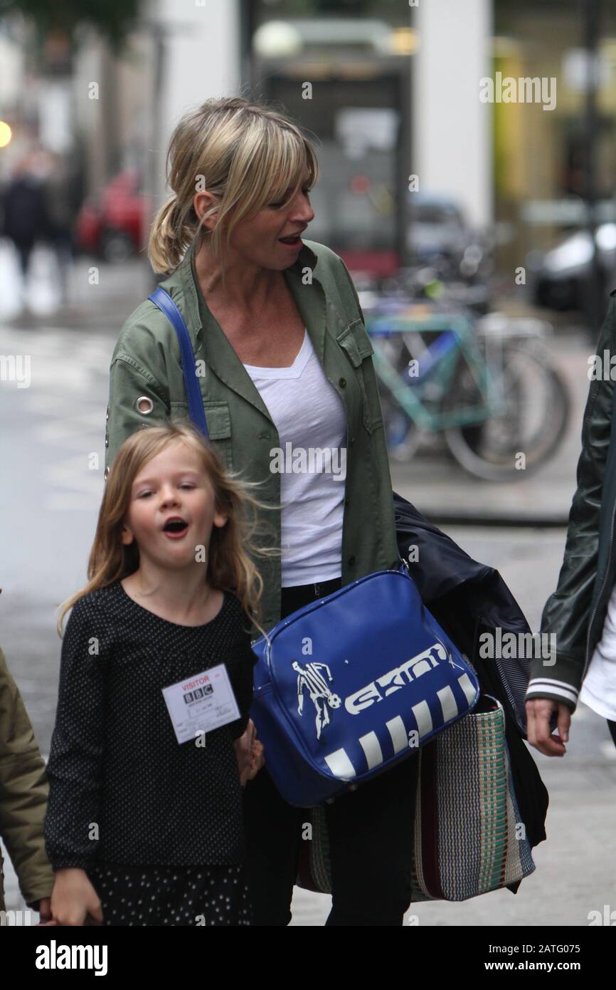 zoe Ball and Kids Radio 2 bbc 01/06/2016  (credit image©Jack Ludlam) Stock Photo