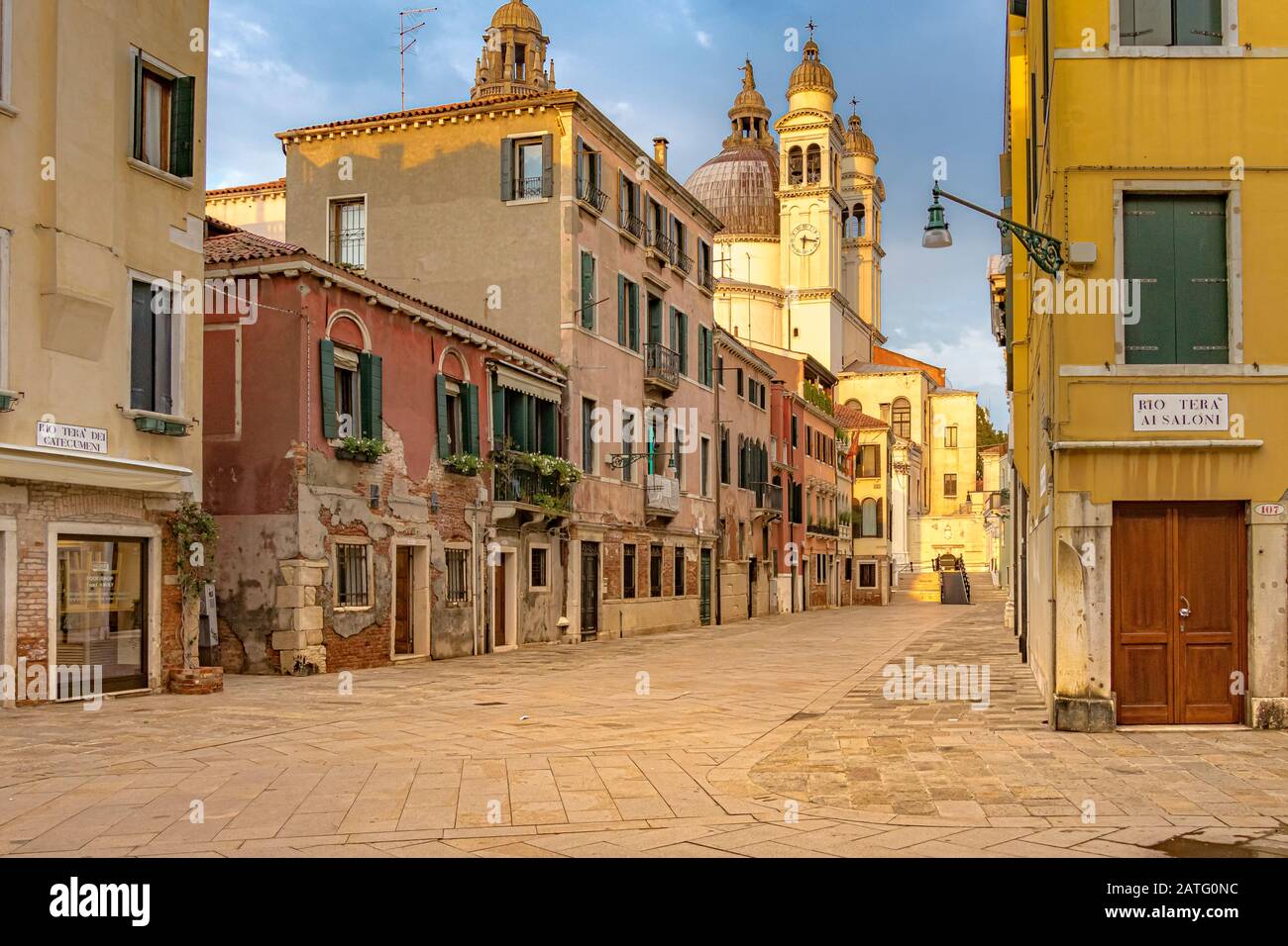 Rio Terrà Catecumeni, a pretty street located behind The Basilica di Santa Maria della Salute, in The Dorsoduro district of Venice,Italy Stock Photo