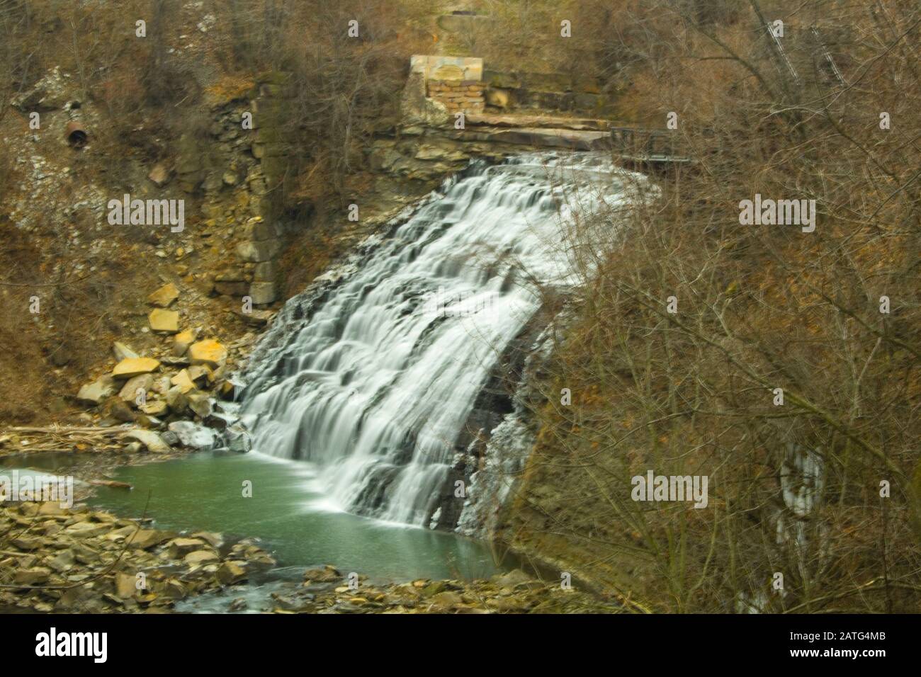 Mill Creek Falls, Cleveland, Ohio Stock Photo Alamy