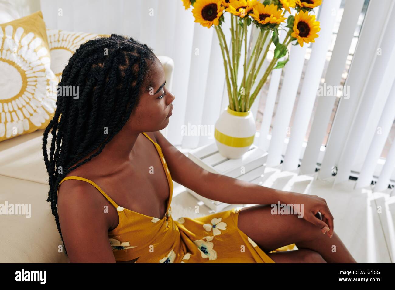 Plunging neckline summer dress Clearance