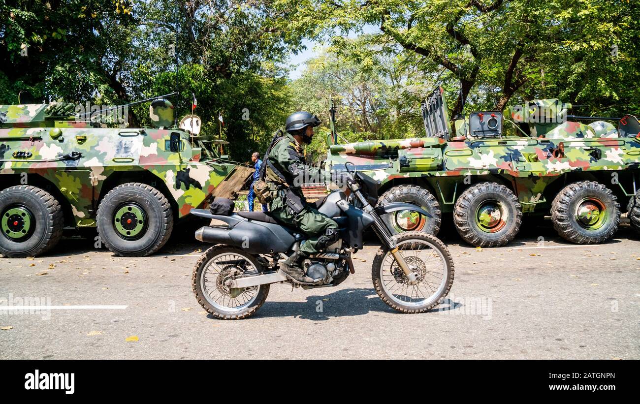 Sri lankan special force combat riders hi-res stock photography and ...