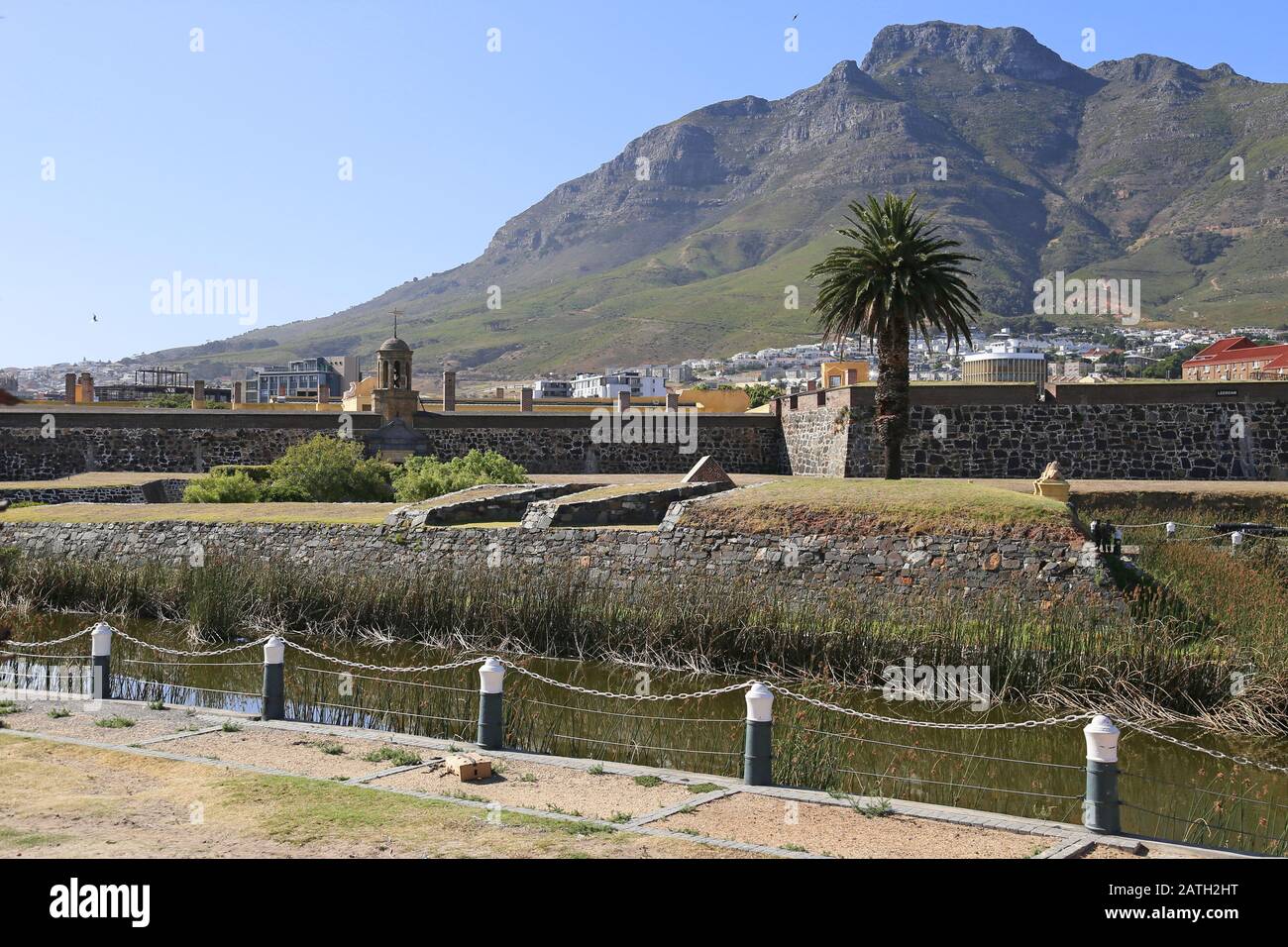 Outer Bastion, Castle of Good Hope, Devil's Peak beyond, Cape Town, Table Bay, Western Cape Province, South Africa, Africa Stock Photo