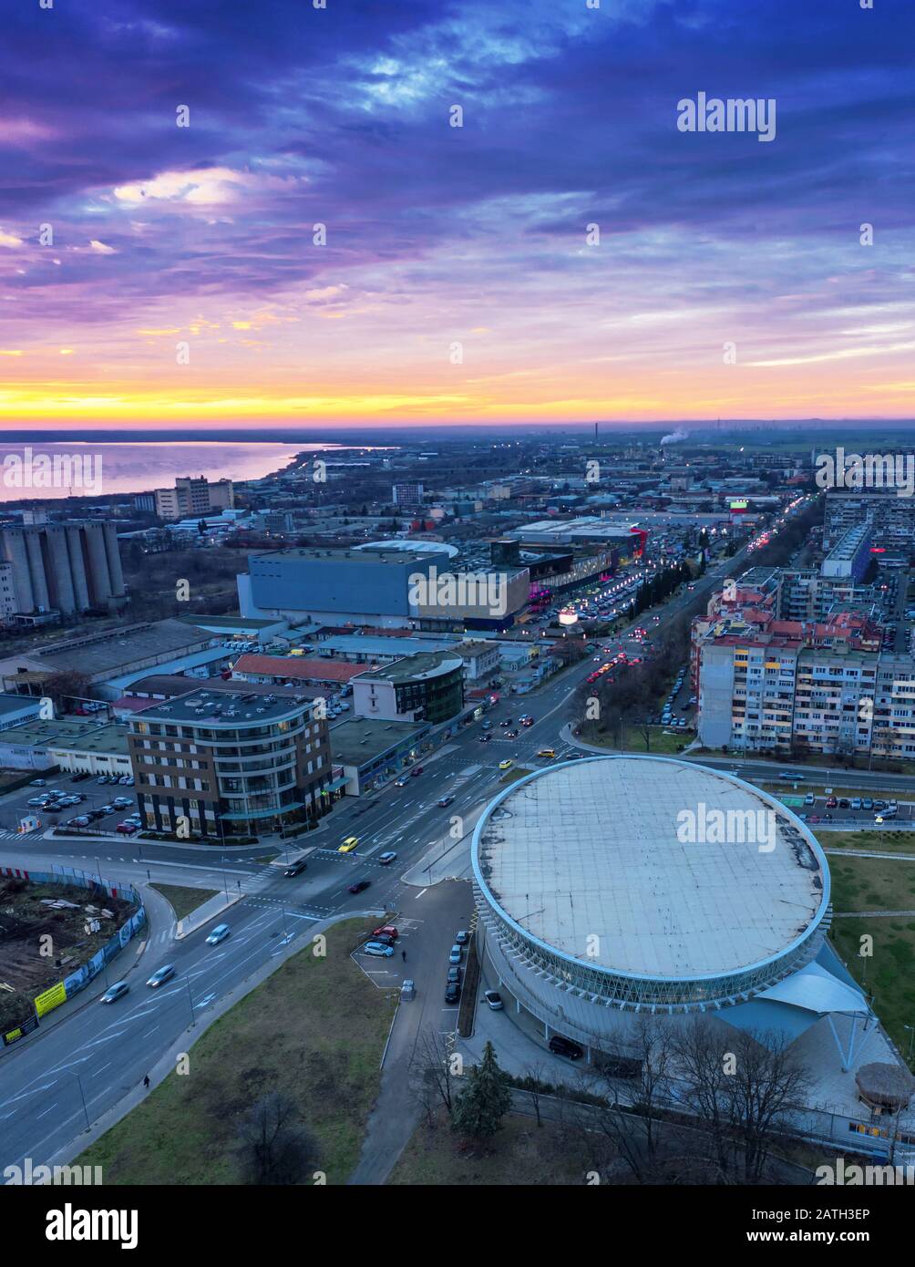 Aerial sports complex hires stock photography and images Alamy