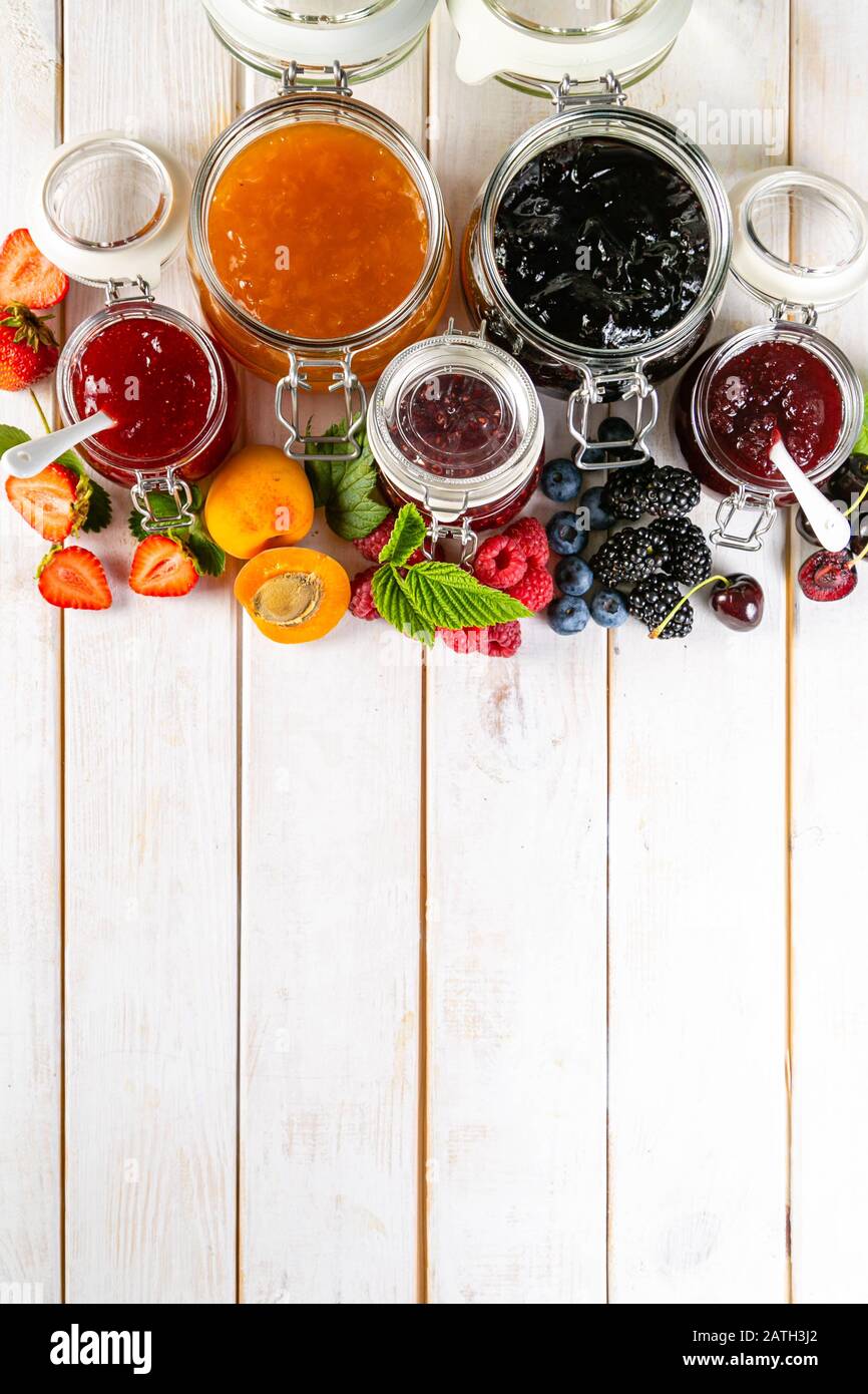 Raspberry strawberry jam jars hi-res stock photography and images - Alamy