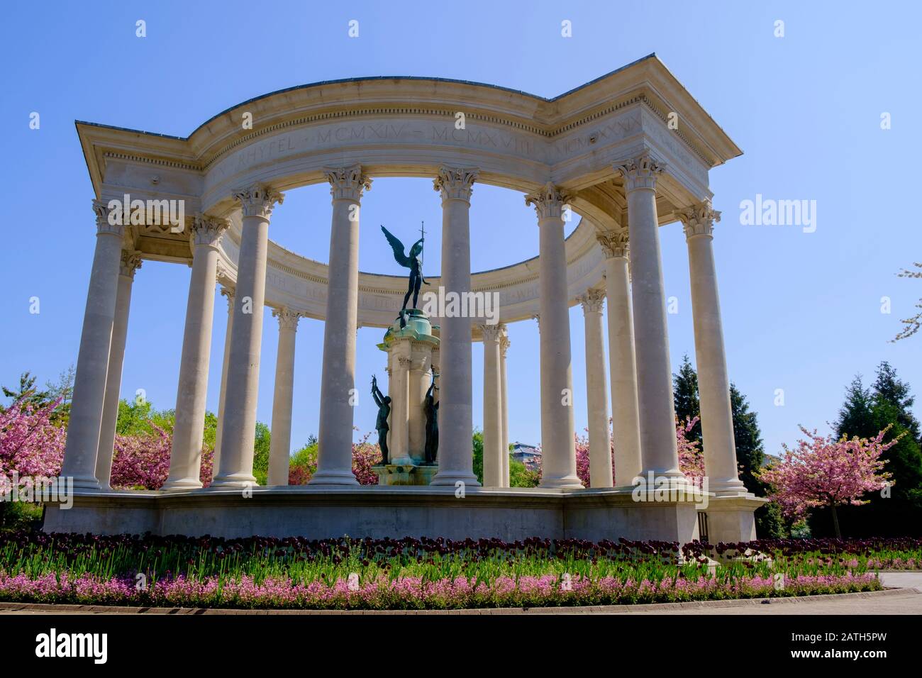 Welsh National War Memorial Alexandra Gardens Cathays Park Cardiff Wales Stock Photo