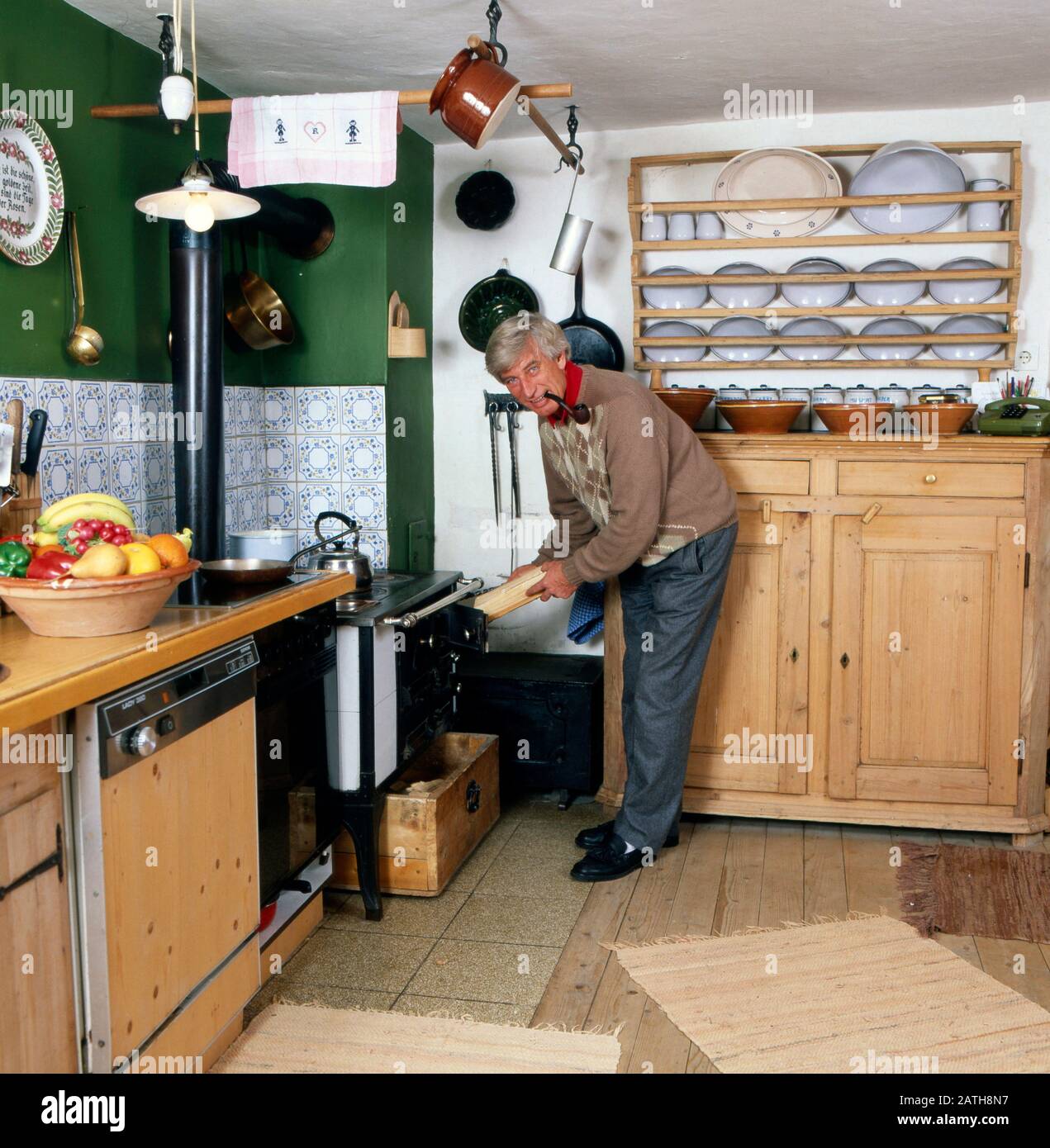 Ein Bild von dem deutschen Schauspieler Siegfried Rauch in seinem Haus ...