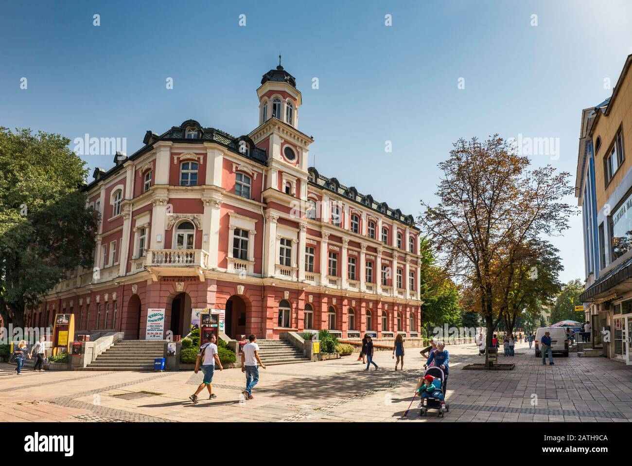Ivan radoev dramatic theatre hi-res stock photography and images - Alamy