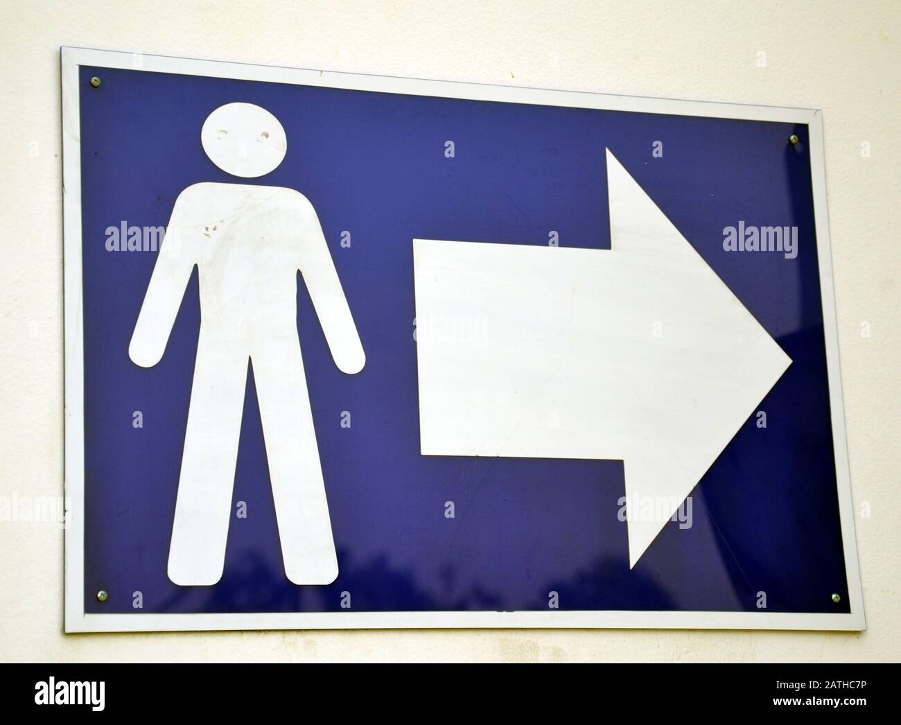 Men s Toilet Sign Hi res Stock Photography And Images Alamy Men s Toilet Sign Hi res Stock Photography And Images Alamy