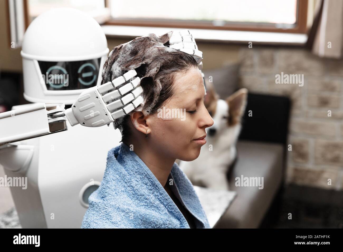 Woman like robot hi-res stock photography and images - Alamy
