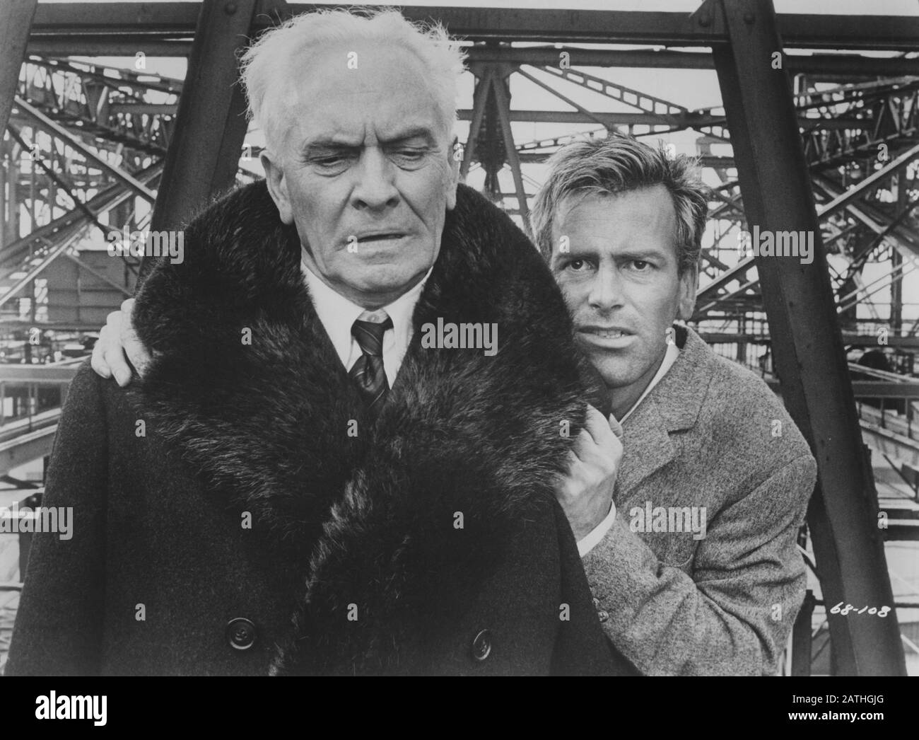 I sequestrati di Altona Year : 1962 Italy Director : Vittorio De Sica Fredric March, Maximilian Schell Stock Photo