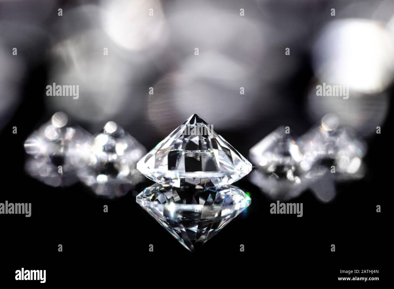 Scattered diamonds hi-res stock photography and images - Alamy