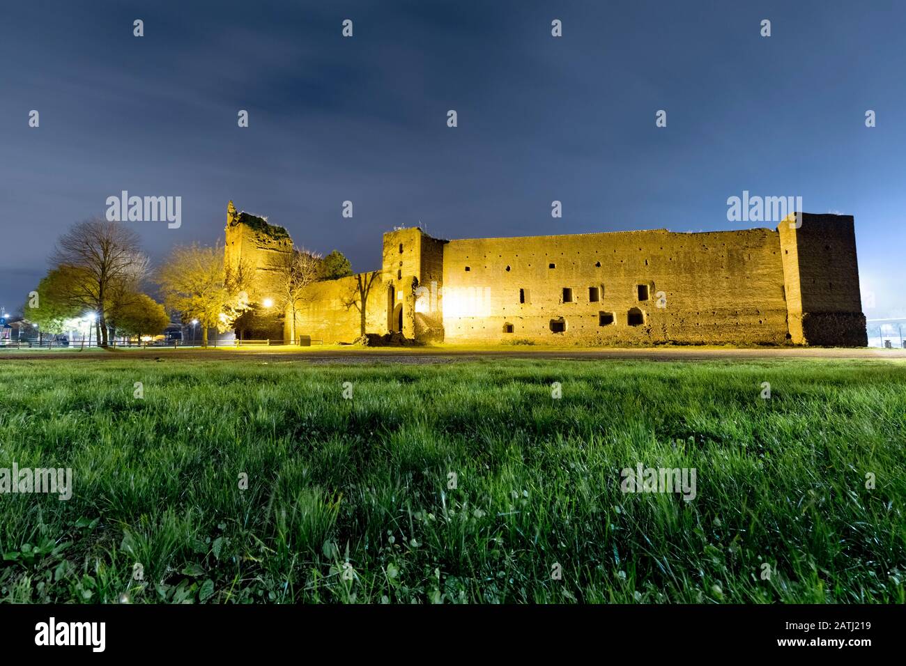 The castle of Castel d'Ario is an ancient stronghold built in the Mantuan plain. Castel d'Ario The castle of Castel d'Ario is an ancient stronghold built in the Mantuan plain. Castel d'Ario