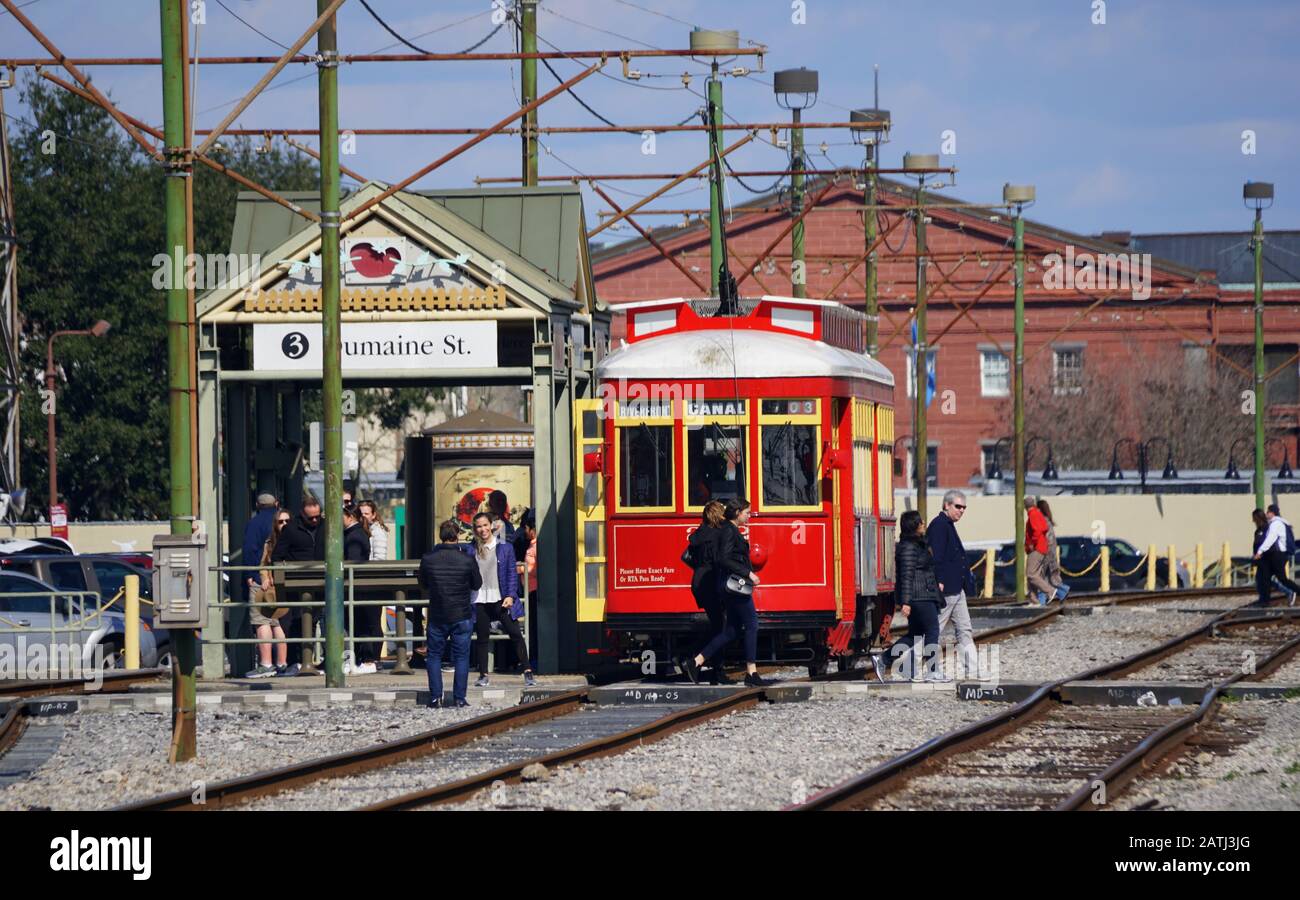 Louisiana, U.S.A - February 1, 2020 - The New Orleans Streetcar picking up passengers Stock Photo