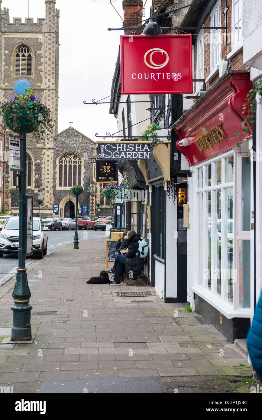 Henley shops uk hires stock photography and images Alamy