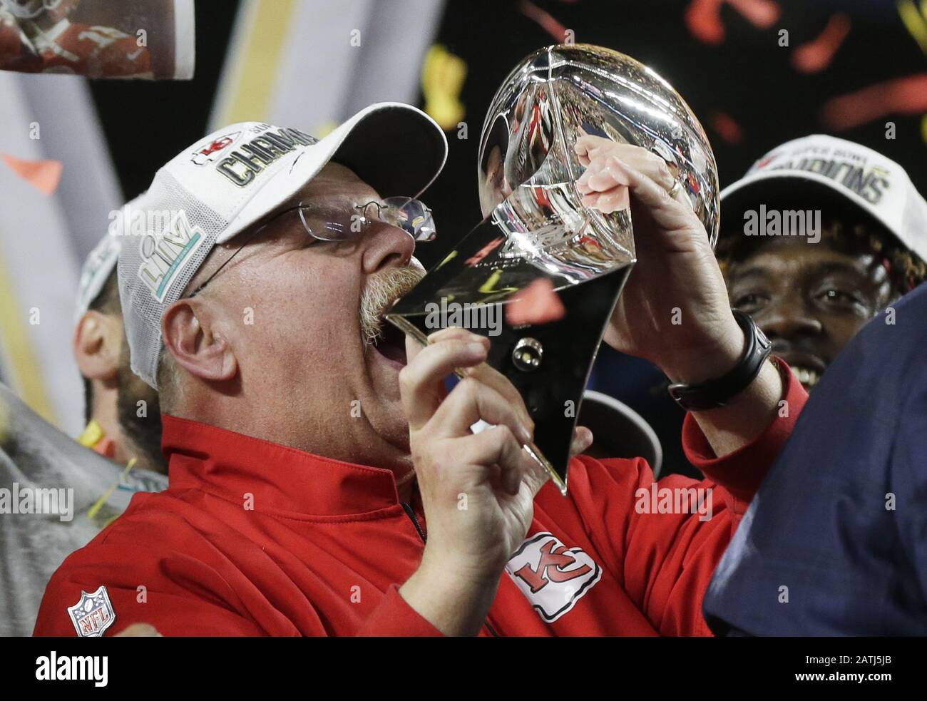 Kansas City Chiefs Win Super Bowl LIV, Defeating San Francisco