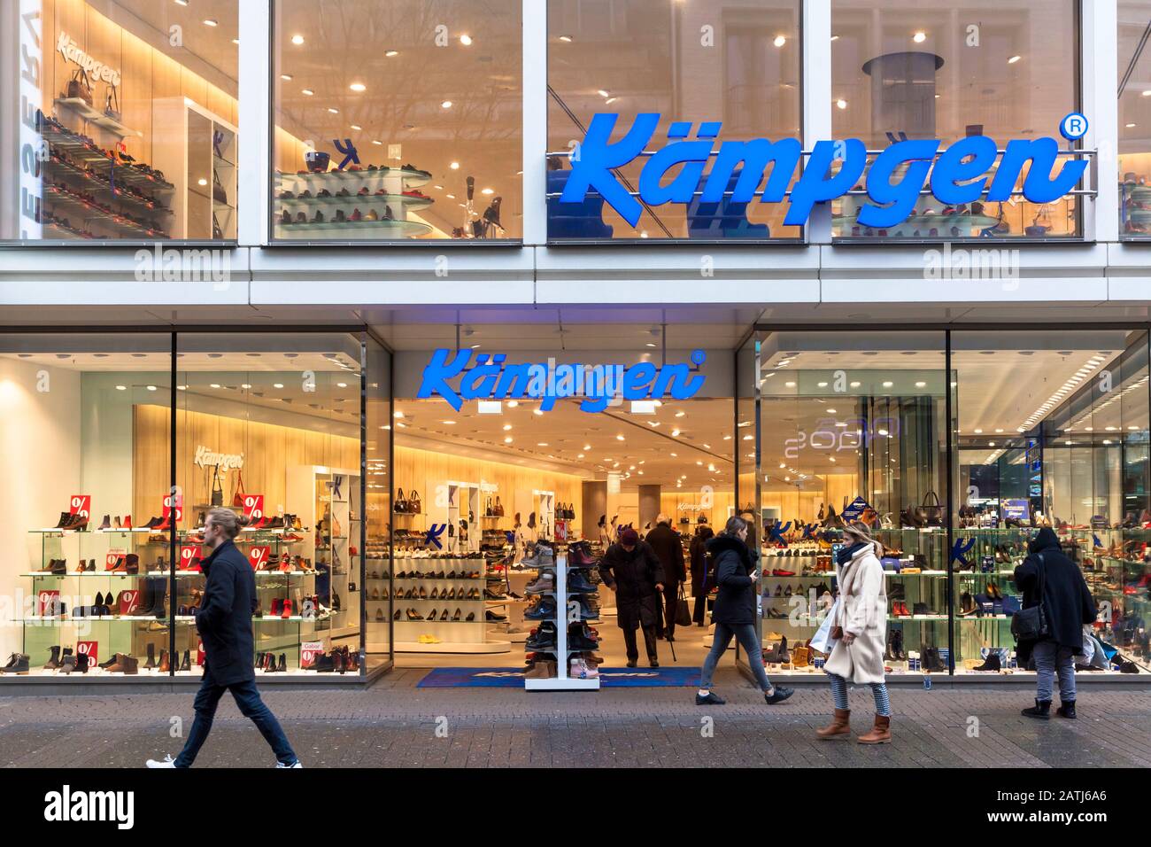 Europe, Germany, Cologne, Kaempgen shoe store on the shopping street Schildergasse.  Europa, Deutschland, Koeln, Schuhgeschaeft Kaempgen in der Fussga Stock Photo