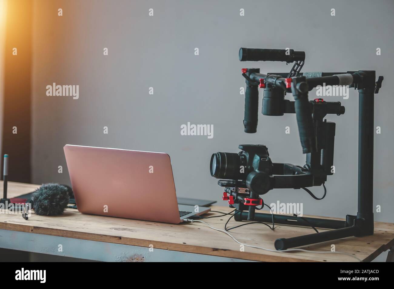 Camera stabilizer hi-res stock photography and images - Alamy