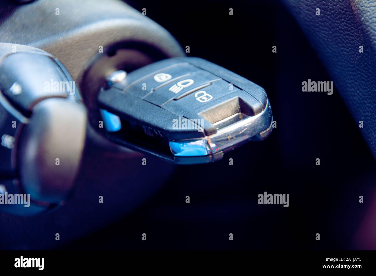 Car key ignition steering hires stock photography and images Alamy