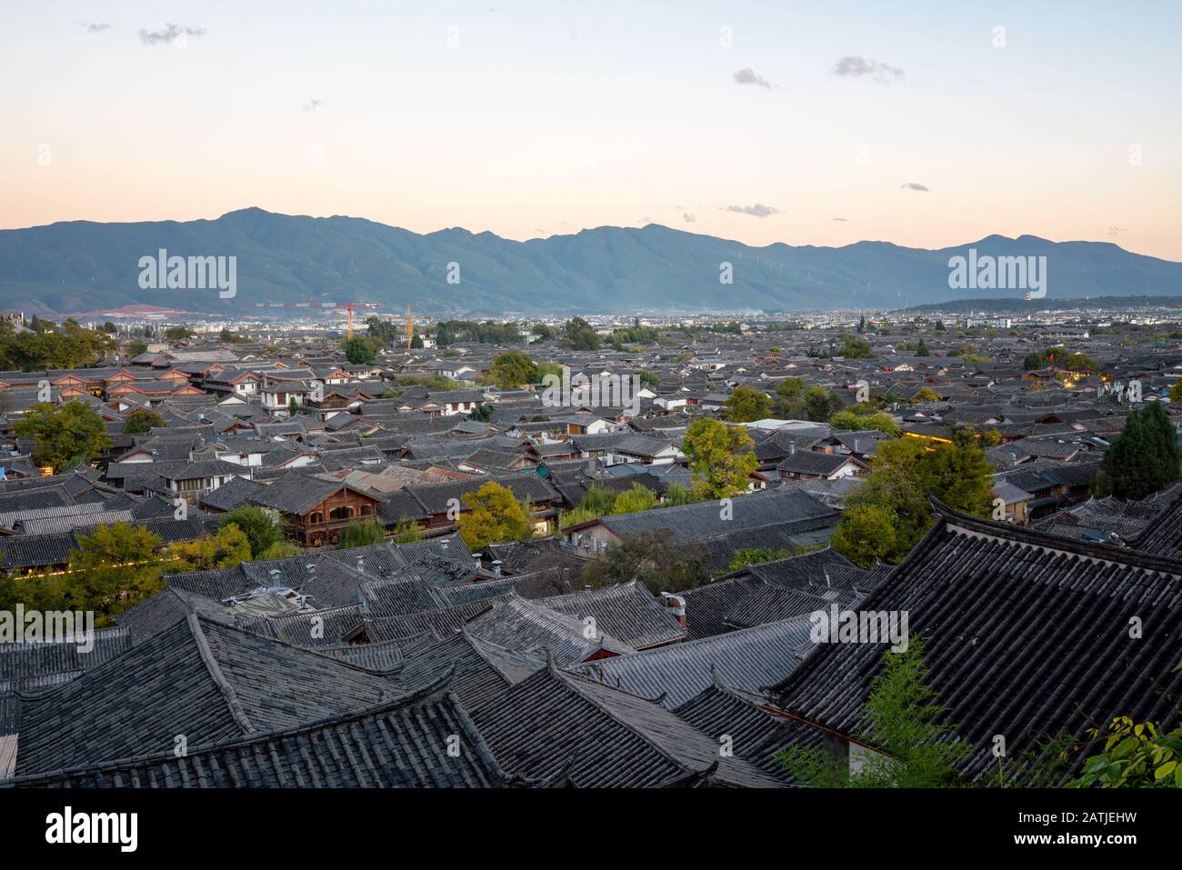 Lijiang historical architecture hi-res stock photography and images - Alamy