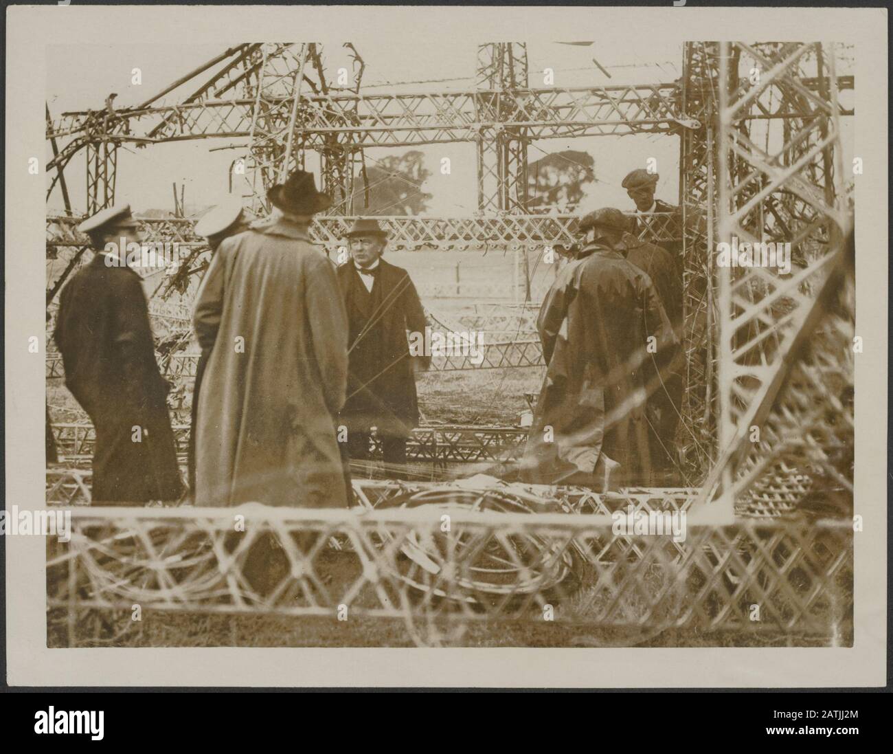 Arthur balfour hires stock photography and images Alamy