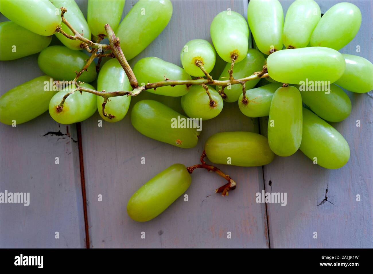 Long green seedless grape hires stock photography and images Alamy