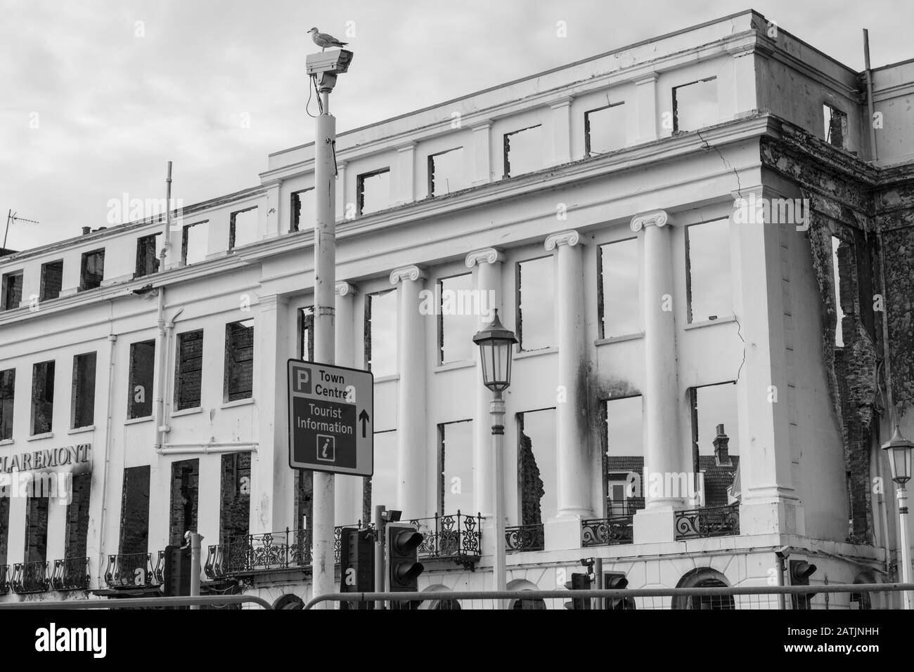 Building of the claremont hotel Black and White Stock Photos & Images