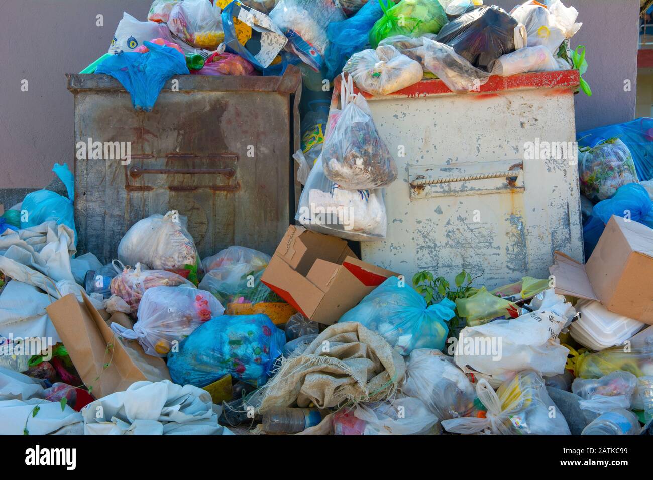 Industrial garbage bin hi-res stock photography and images - Alamy