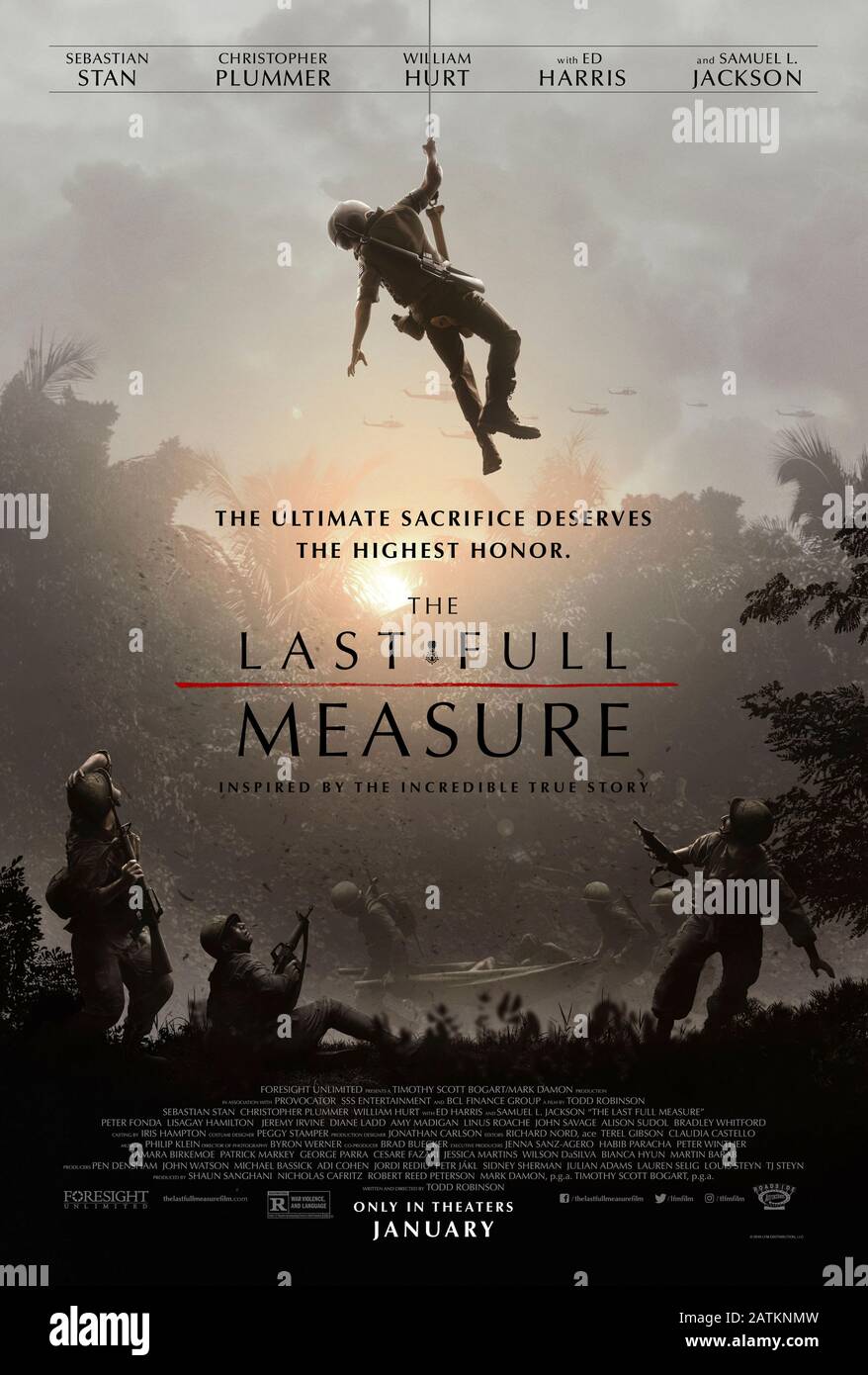 The Last Full Measure (2019) directed by Todd Robinson and starring Samuel L. Jackson, Sebastian Stan, William Hurt, Christopher Plummer and Ed Harris. True story of William H. Pitsenbarger a United States Air Force Pararescueman who flew on almost 300 rescue missions during the Vietnam War to aid downed soldiers and pilots. Stock Photo