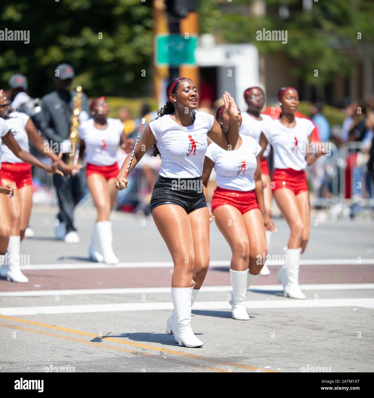 High school basketball cheerleaders hi-res stock photography and images -  Alamy