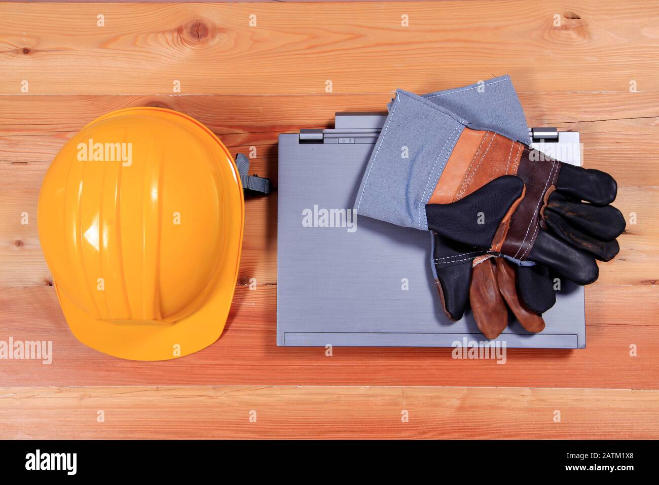 Standard construction safety equipment Stock Photo Alamy
