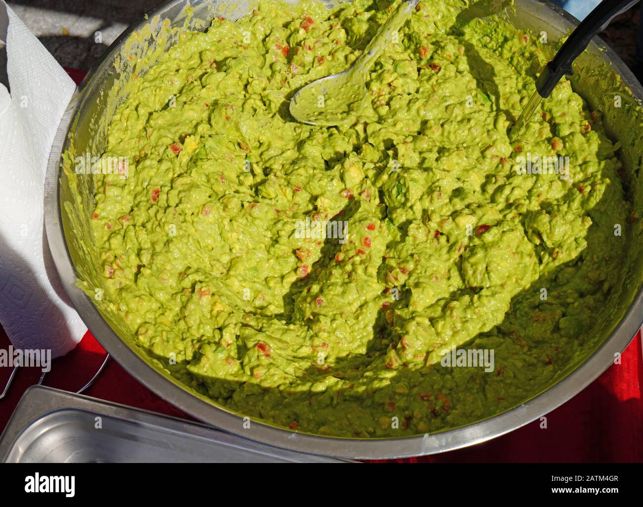 https://c8.alamy.com/comp/2ATM4GR/making-a-big-bowl-of-avocado-guacamole-2ATM4GR.jpg