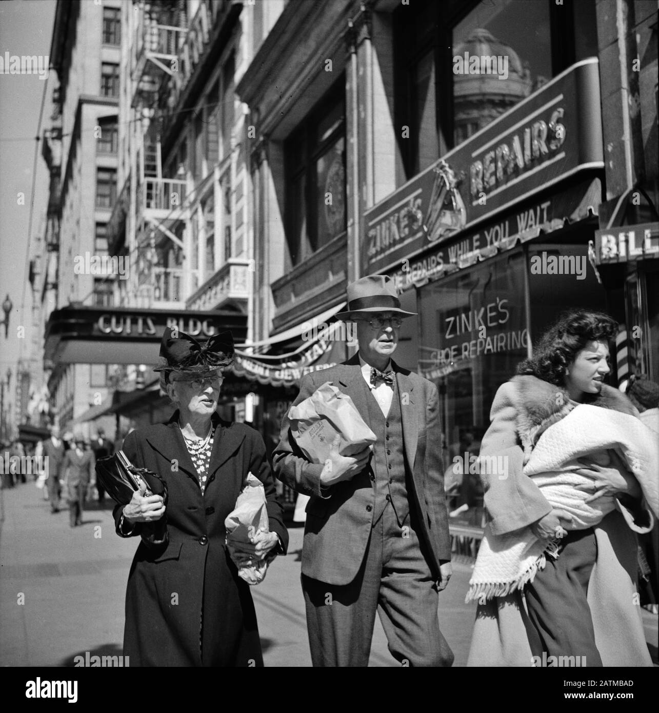 Downtown los angeles 1940s hires stock photography and images Alamy