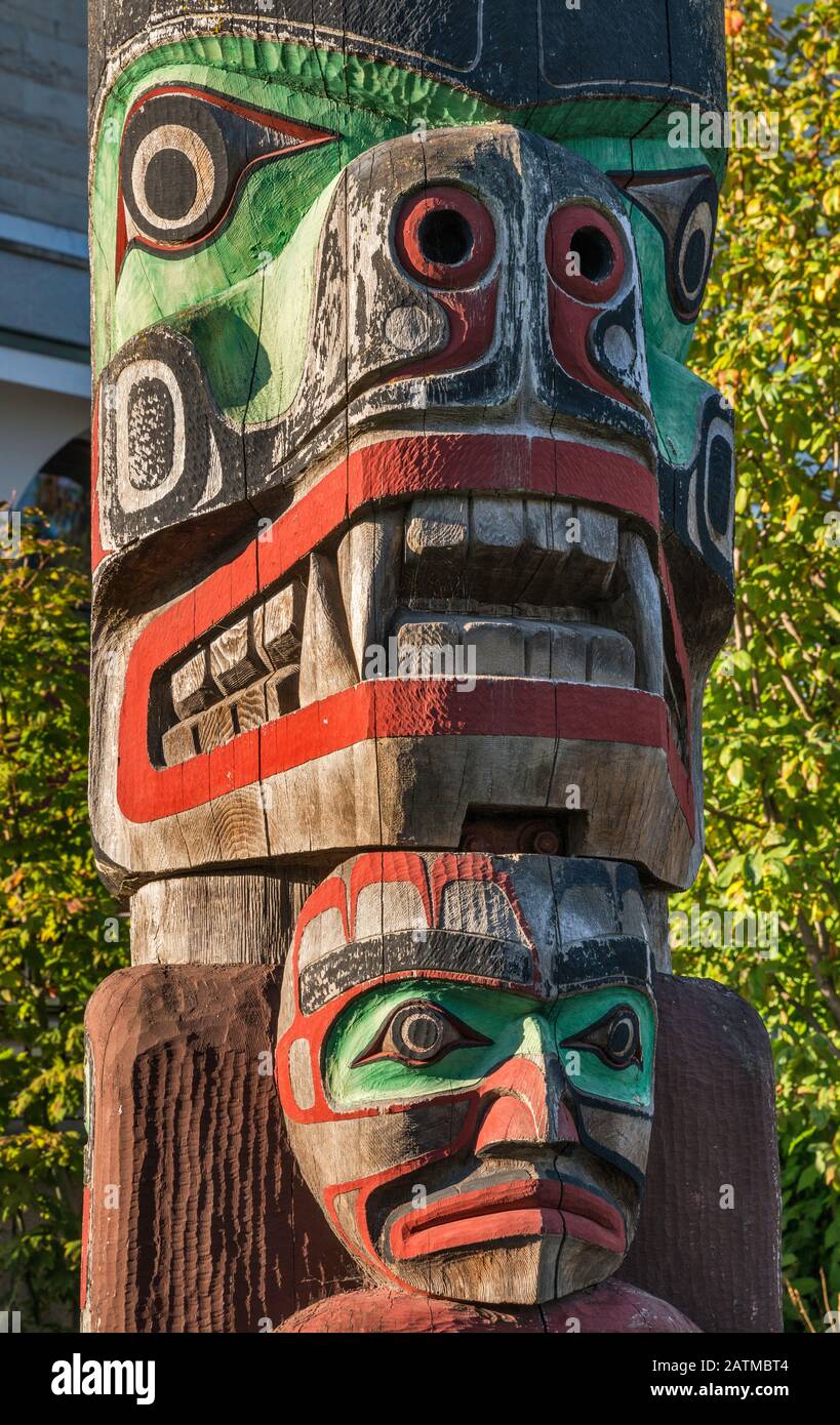 https://www.alamy.com/licenses-and-pricing/?v=1