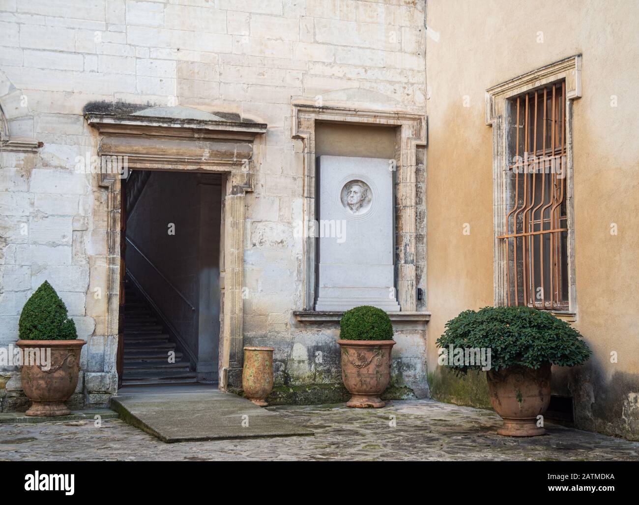 courtyard garden ,Perne les Fontaines ,provence , France. Stock Photo
