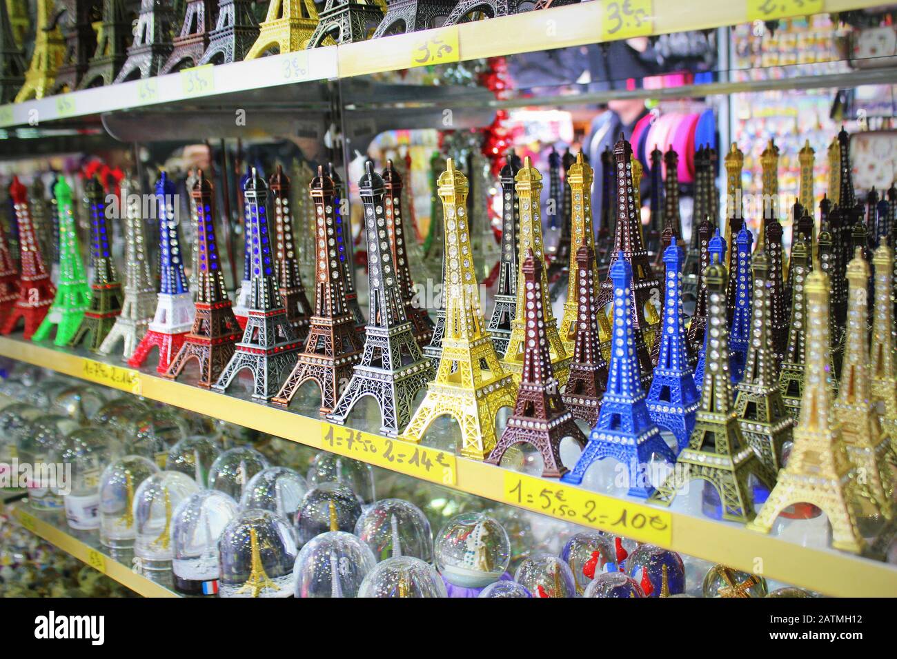 Souvenir shop in Paris, small Eiffel towers for sale Stock Photo Alamy