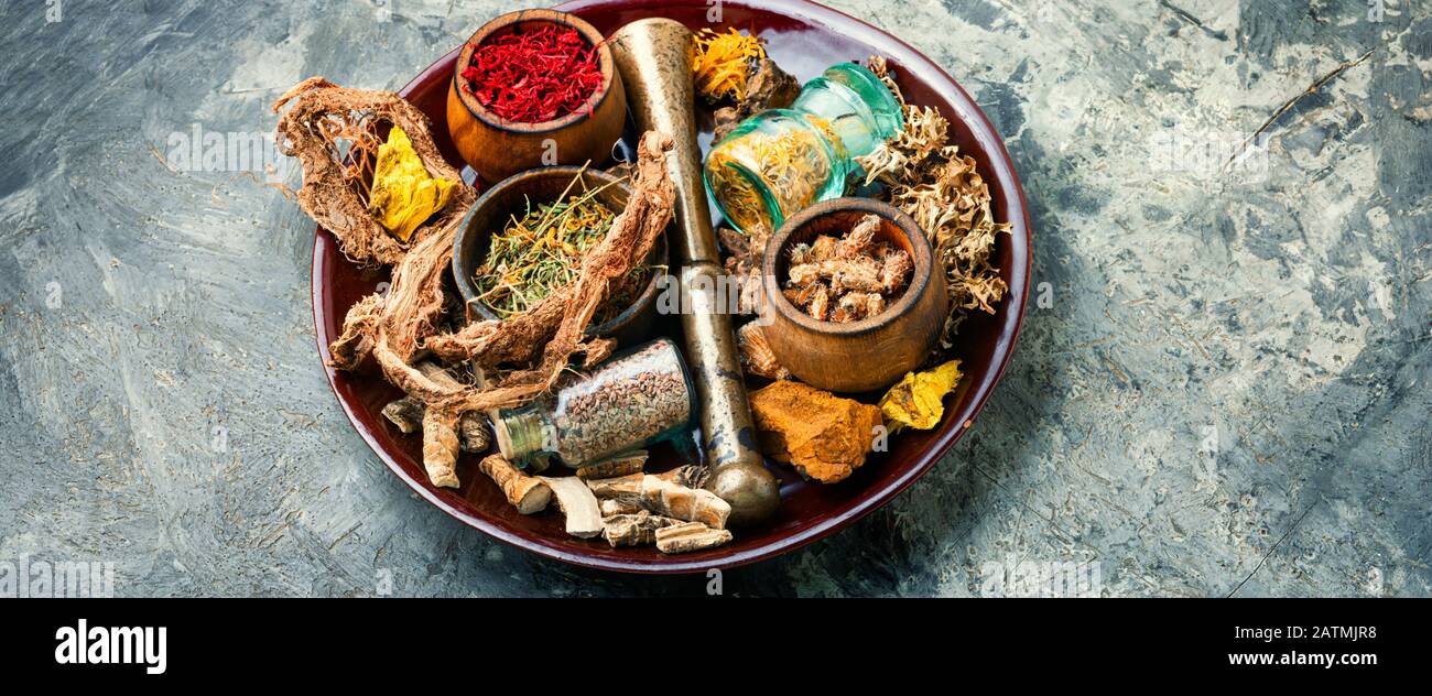 Chinese natural medicine ingredients hi-res stock photography and ...