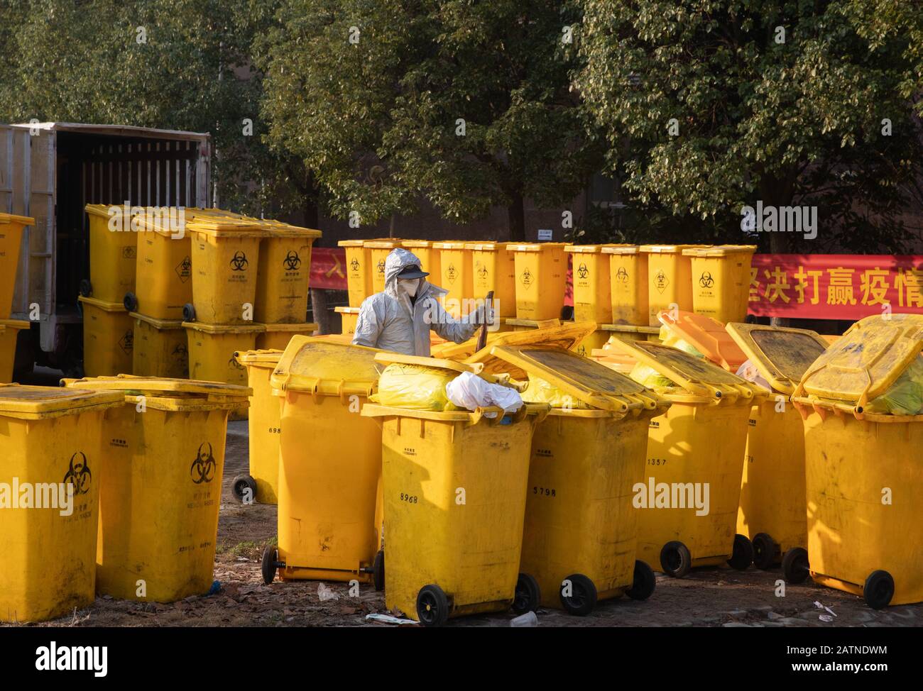 Medical wastes hi-res stock photography and images - Alamy