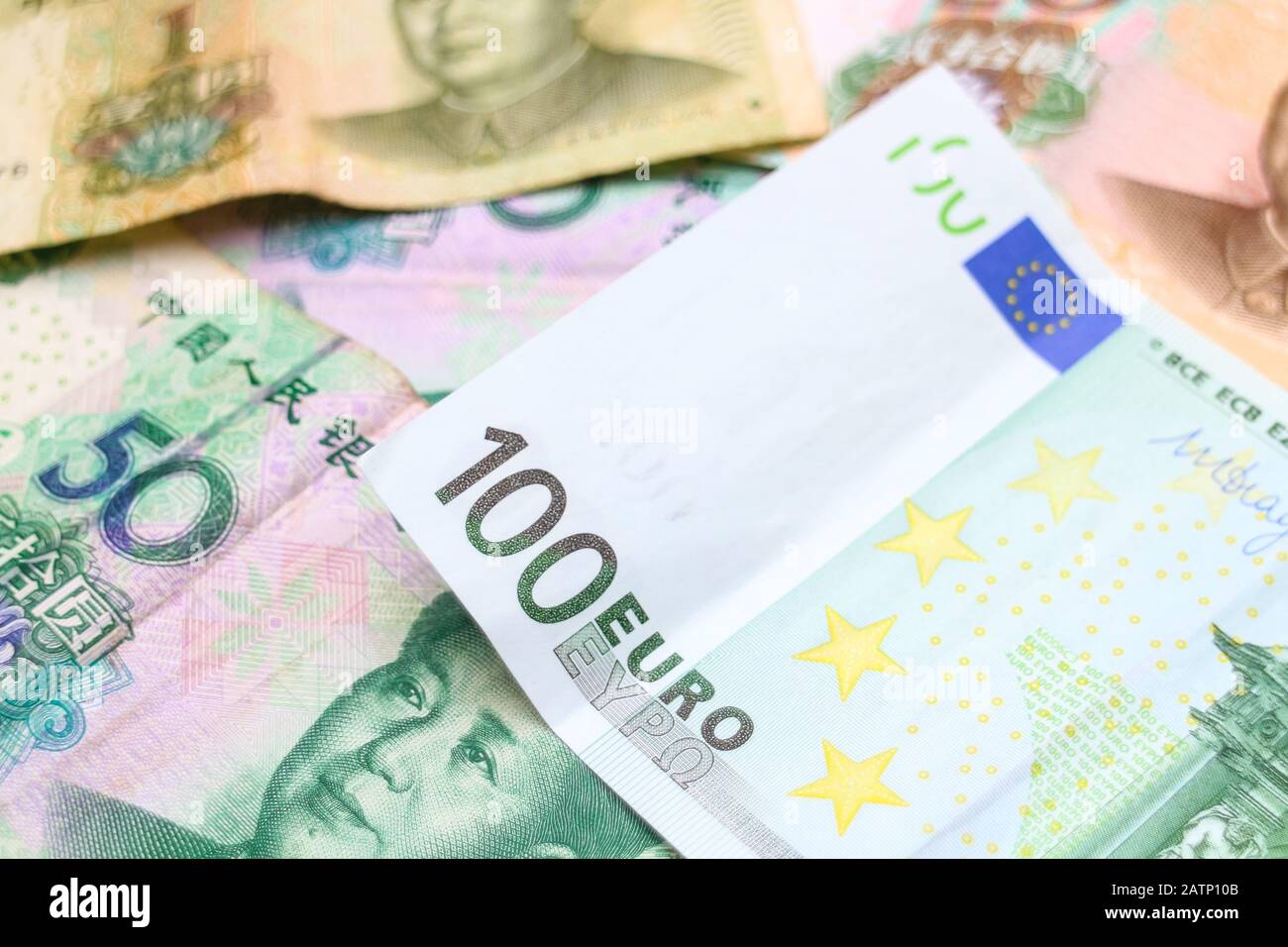 China renminbi yuan note green hi-res stock photography and images - Alamy