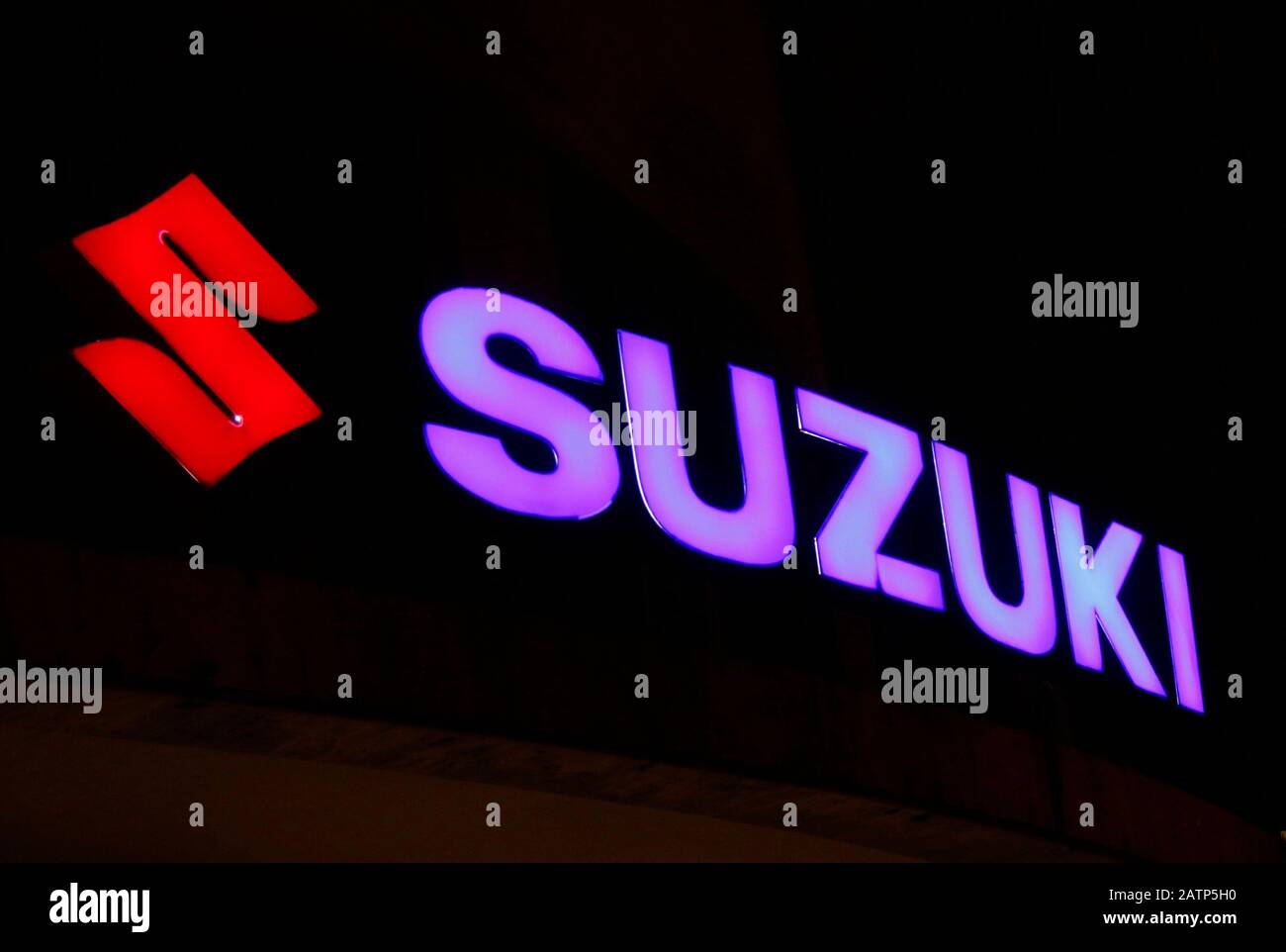 Suzuki brand hi-res stock photography and images - Alamy