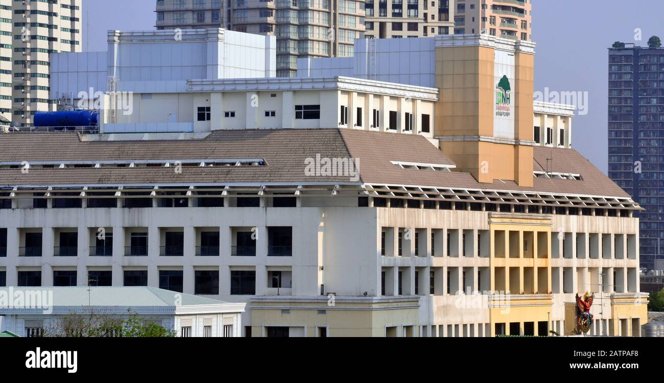 The Bnh Hospital Established As The Bangkok Nursing Home Hospital In 1898 On Convent Road Silom District Bangkok Thailand South East Asia Asia Stock Photo Alamy