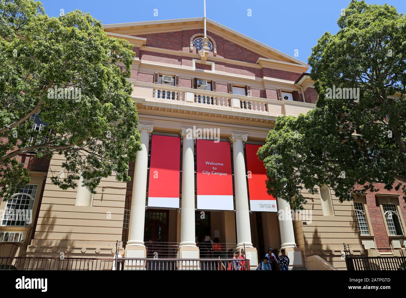Higher education africa hi-res stock photography and images - Alamy