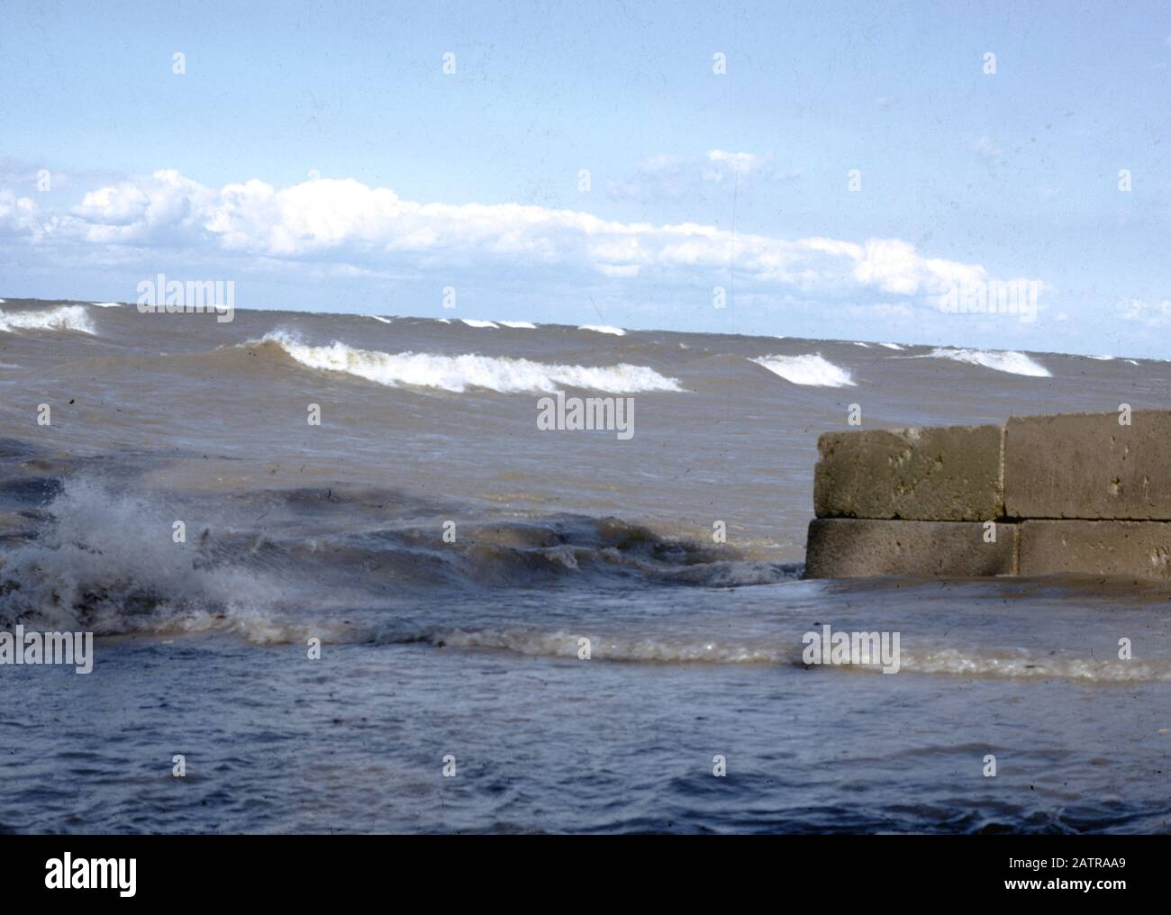 ocean waves film high resolution stock photography and images alamy