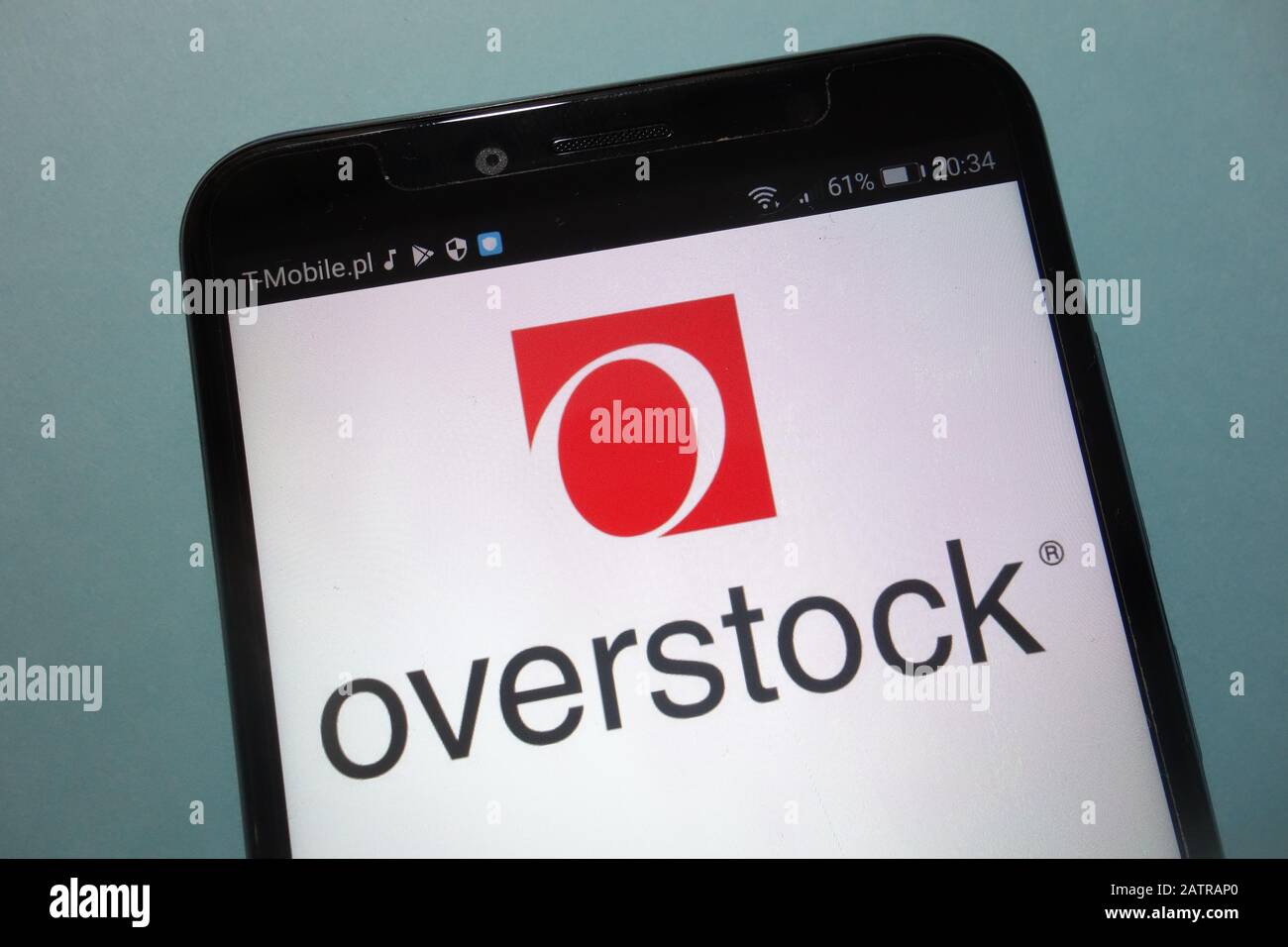 Overstock logo on smartphone Stock Photo