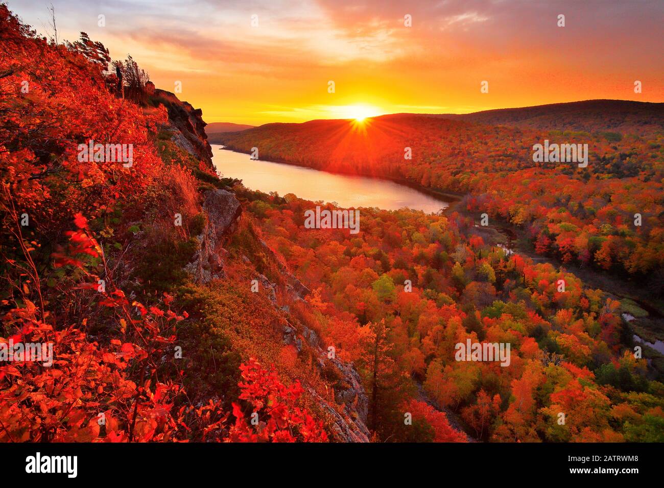 Escarpment Trail, Lake of the Clouds, Porcupine Mountains Wilderness