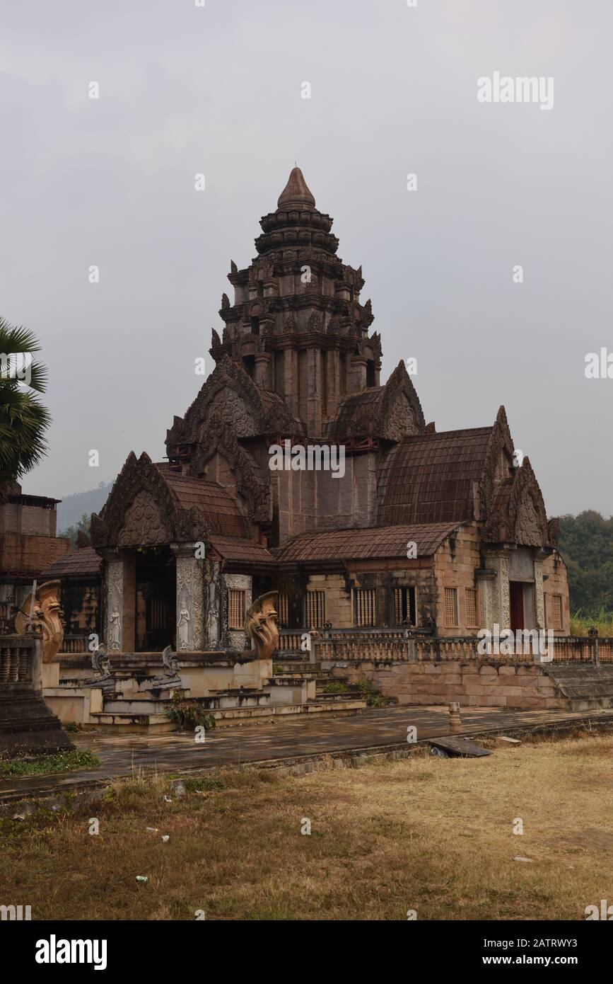 One of the stupas at the abandoned Wat Suwannaram Patong, Mae Chedi Mae, Chiang Rai Province, Thailand Stock Photo