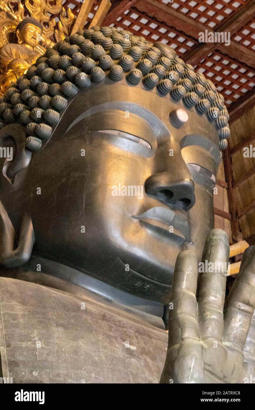 Statue of buddha nara hi-res stock photography and images - Alamy