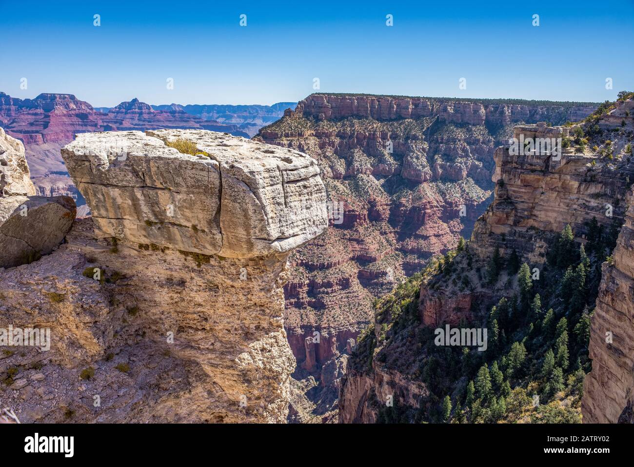 Mather Point Rim Trail Views of the Grand Canyon from the South Rim Trail near Mather Point ...