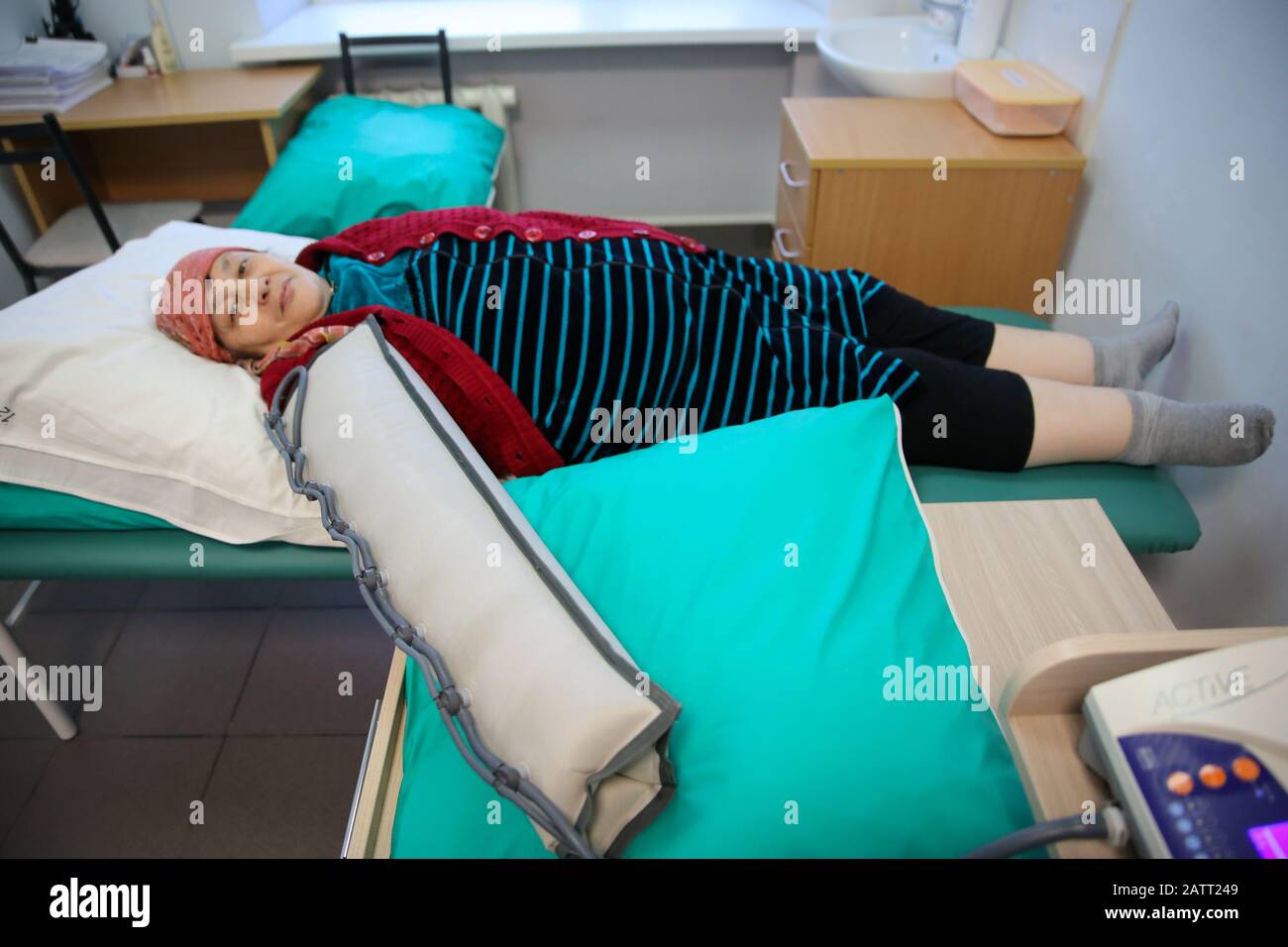 intermittent pneumatic compression therapy