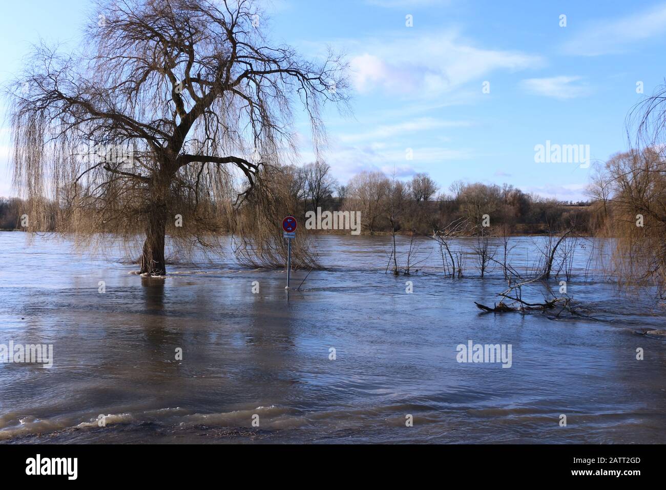 Hochwasser an der Donau in Neustadt an der Donau Stock Photo Alamy Hochwasser an der Donau in Neustadt an der Donau Stock Photo Alamy