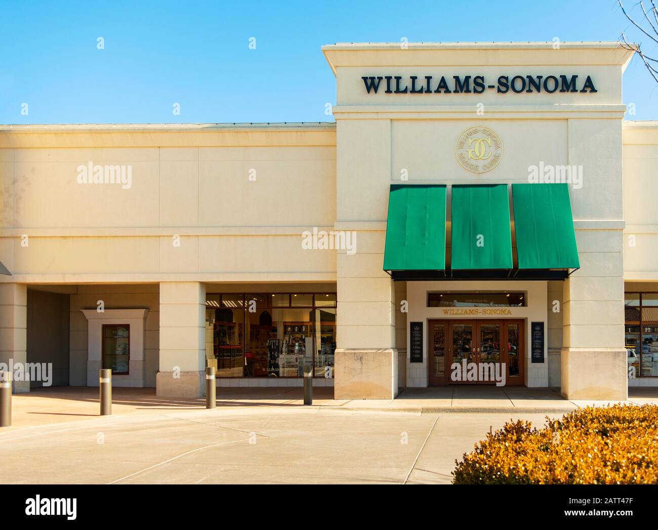 Williams-Sonoma - Waterside Shops